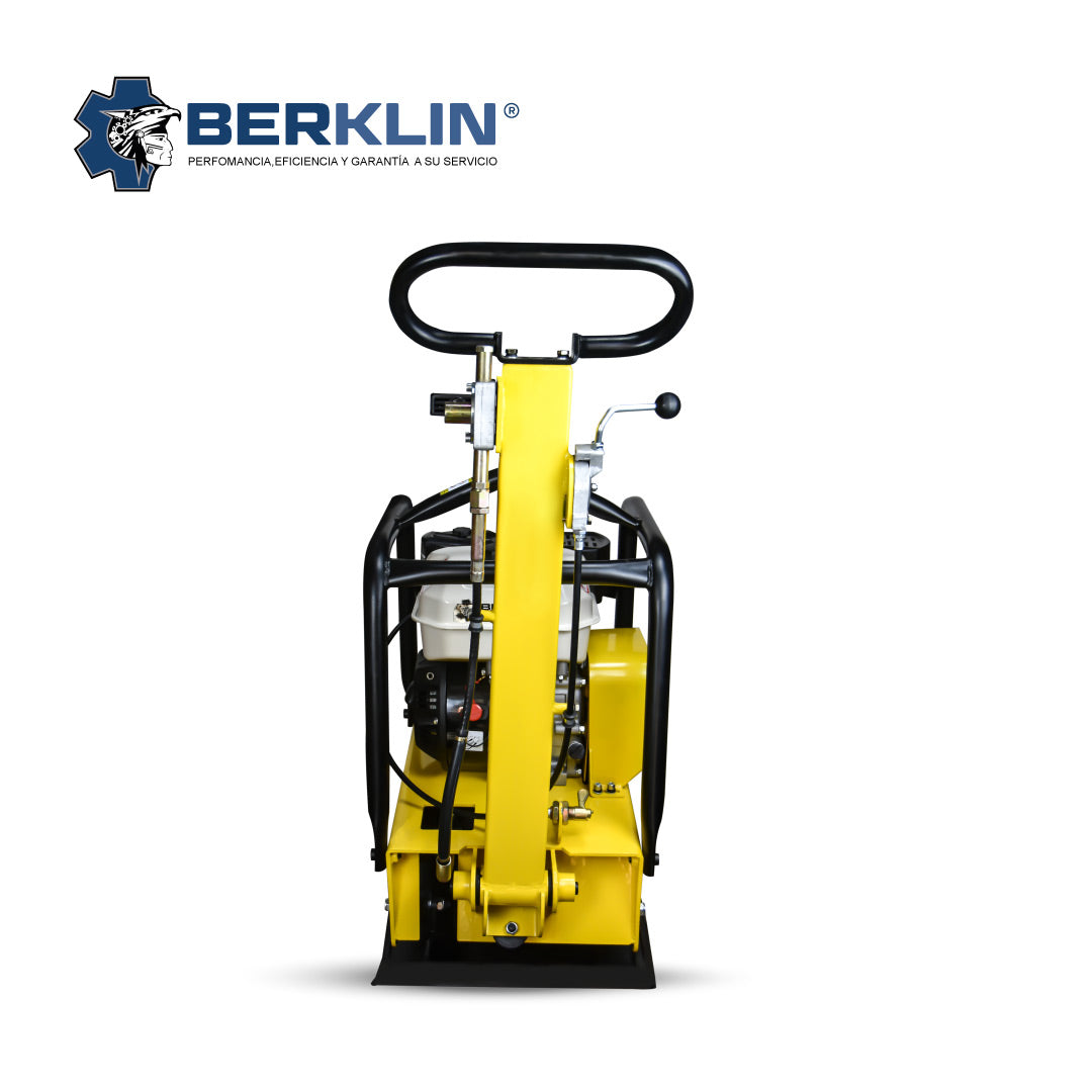 Planchas Compactadora reversibles con motor BERKLIN 6.5HP