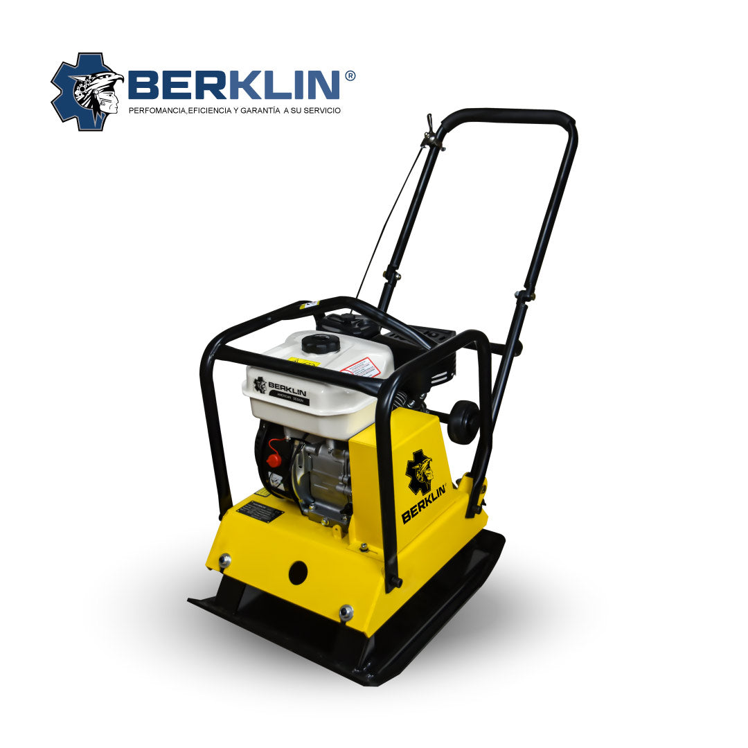 Plancha Compactadora con motor BERKLIN 6.5hp